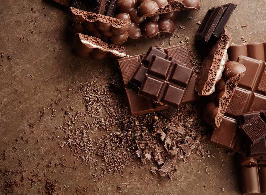  Side Effects of Giving Up Chocolate, According to Science
